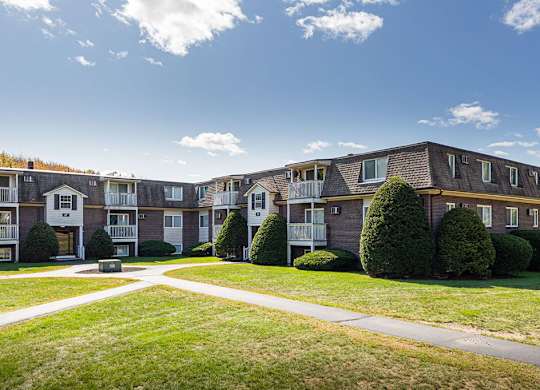 Elegant Exterior View at Ashford Crossing, Massachusetts, 01545