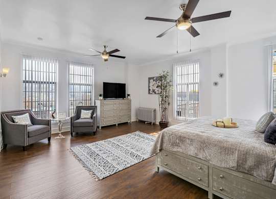 Beautiful bedroom  at The Langham Apartments, Los Angeles, 90005