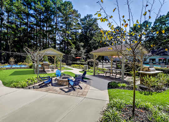 courtyard and firepit at Seven Pines, Alpharetta, GA