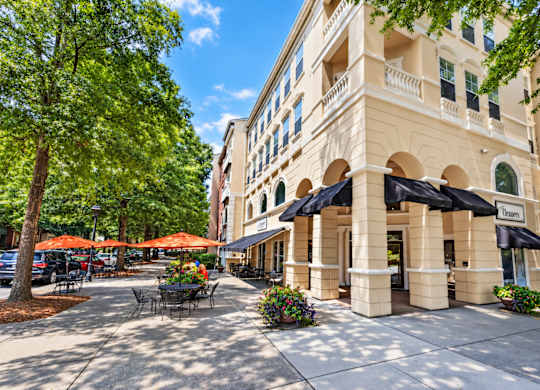 A sunny day at the outdoor seating area of a restaurant.