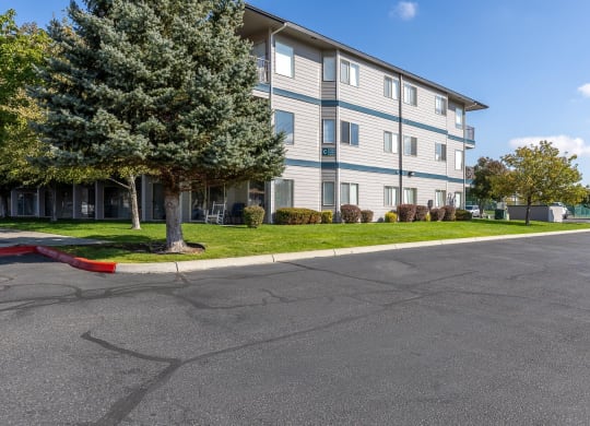 our apartments offer a parking lot in front of our building  at Shoreline Village, Richland, WA