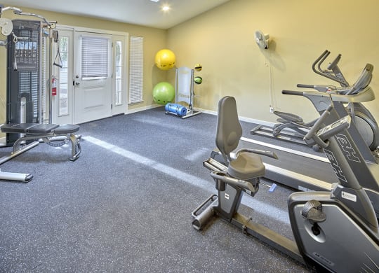Fitness Center at Arterra Apartments, Kent, WA, 98030
