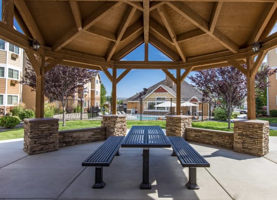 Outdoor pavilion at Quail Springs Apartments in West Richland, WA