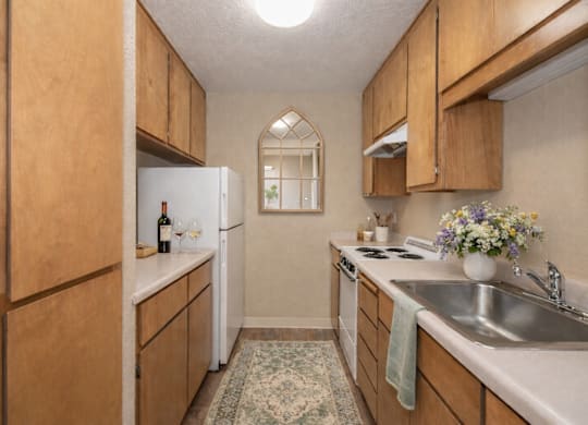 Contemporary Kitchen at Lodi Commons Senior Living, Lodi, California