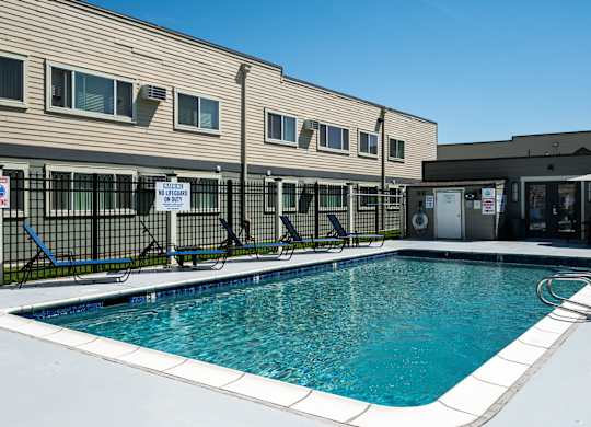Americana | Outdoor Pool