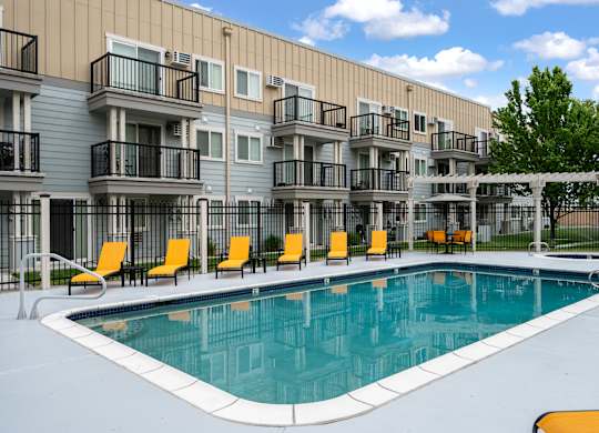 Sunset Apartments | Outdoor Seasonal Pool