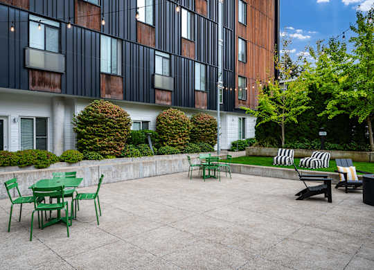 K14 | Patio