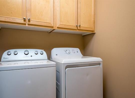 707 Communities | Southside Townhomes Washer and Dryer