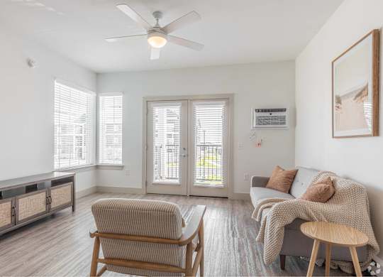 Tidewater Apartments | Living Area