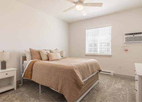 Tidewater Apartments | Bedroom