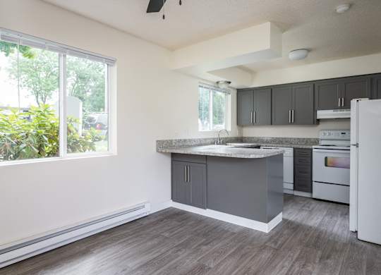 56 Commons | Kitchen