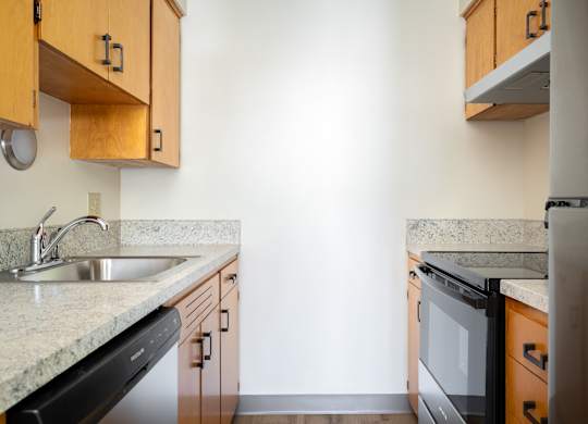 56 Commons | Kitchen