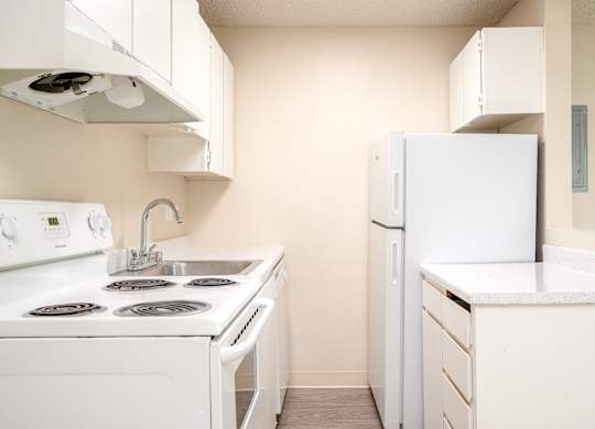Sunset Apartments | Kitchen