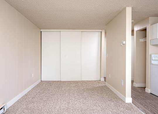 Sunset Apartments | Living Area