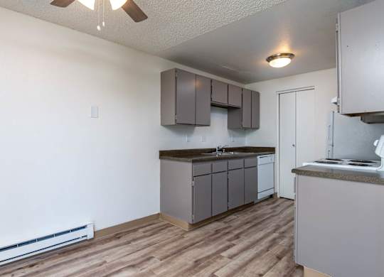 Sedona | One Bedroom Kitchen