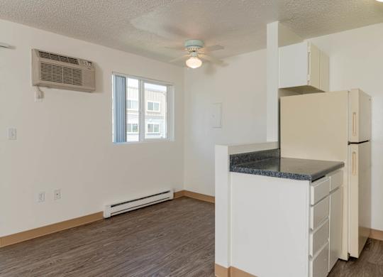 Sunset | Dining Room and Kitchen