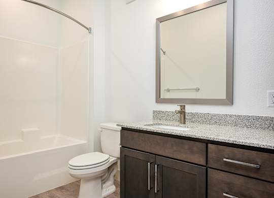 Tidewater Apartments | Bathroom