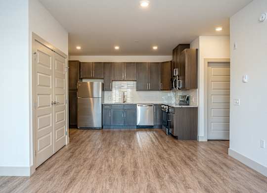 Tidewater Apartments | Kitchen & Living Area