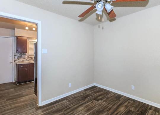 Ceiling Fan In Bedroom at Boston Woods Apartments, Texas, 78201