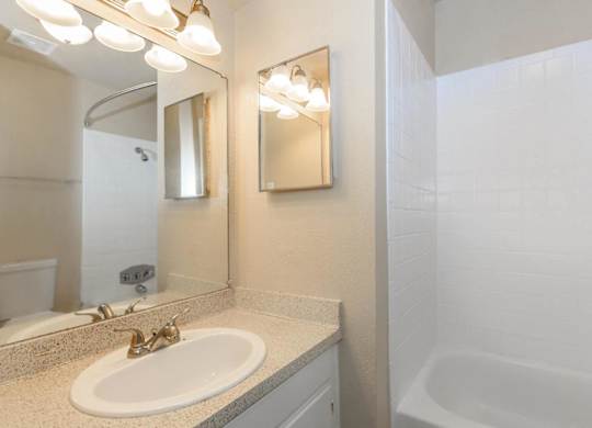 Luxurious Bathroom at Boston Woods Apartments, Texas