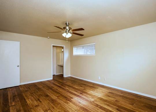 Hardwood Floors at Boston Woods Apartments, San Antonio TX