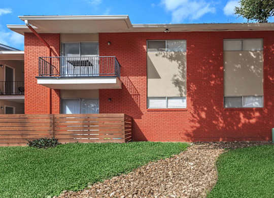 Exterior View at Boston Woods Apartments, Texas, 78201