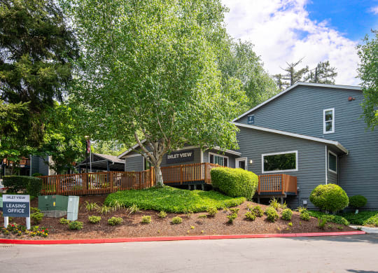 front of property, the pearl: old portland style craftsman home in the heart of