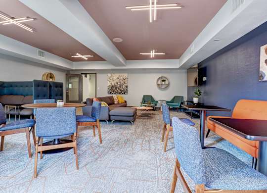 Northgate - Row on Third - Co-Work Lounge