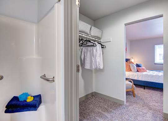 Northgate - Row on Third - Bedroom Closet