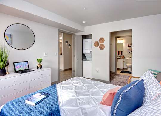 Northgate - Row on Third - Bedroom