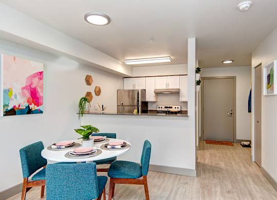 Northgate - Row on Third - Living Room