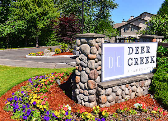 exterior- signage at Deer Creek Apartments, Washington