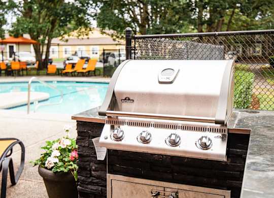 Gas Grill and Pool at Harbor Oaks, Steilacoom, WA