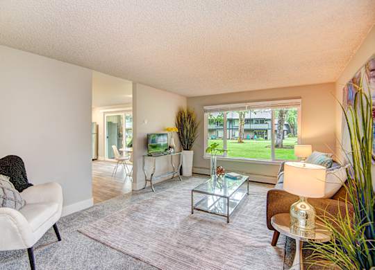 Lakewood apartments-Timbre Heights- living room