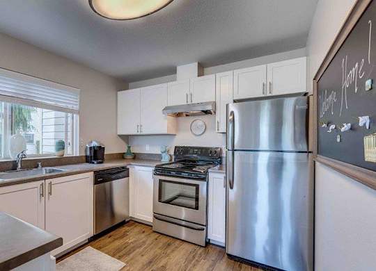 Seattle Apartments- Mosaic on Greenwood- kitchen
