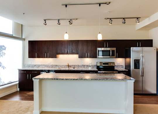 Portland, OR Apartments for rent in Macadam - The Matisse newly renovated apartment homes