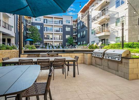 Apartments for Rent in Dallas, TX - Larq Henderson Onsite grill