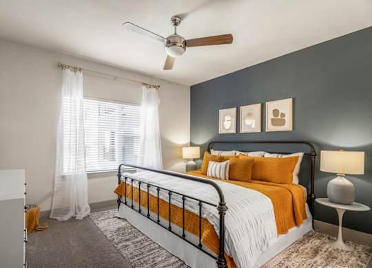 Dallas, TX Apartments for Rent in Knox-Henderson - Larq Henderson Ceiling fans