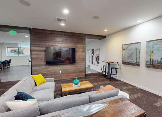 Bellevue Collection apartments near Microsoft - Metro 112 Entertainment suite for events and parties