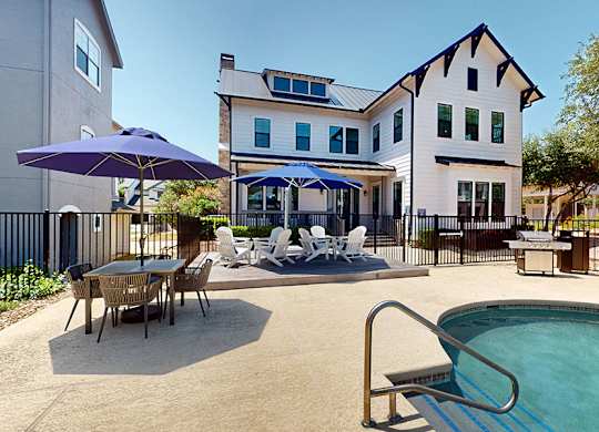 NoA on McNeil - Apartments and Townhomes in Austin, TX - Sundeck