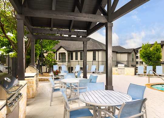 Glenhaven at Star Ranch - Near Hutto Lake Park, Hutto, TX - outdoor kitchen