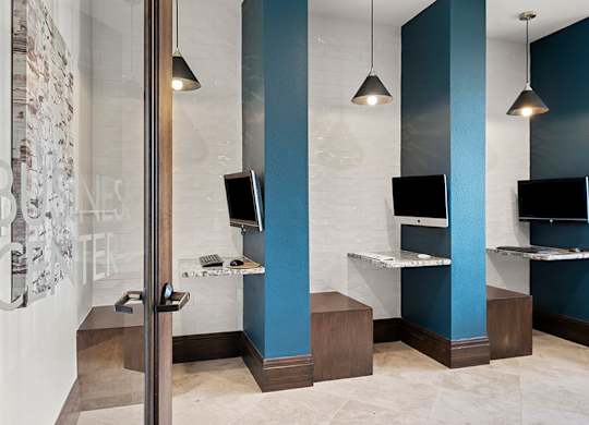 StoneLedge Apartments - Business Center - Grapevine Lake Apartments