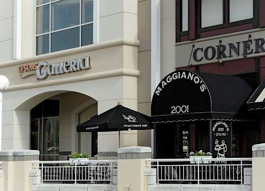The Reserve At Tysons Corner Maggiano's Restaurant and Tyson's Bakery Vienna VA - Mclean