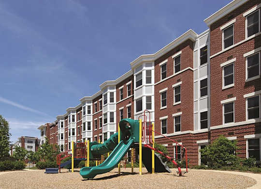 The Reserve At Tysons Corner outdoor playground - Apartments in Tysons Corner VA near Fannie Mae
