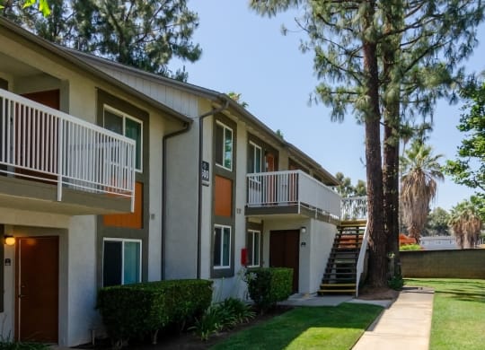 a sidewalk in front of an apartment building at Aspire Redlands, California