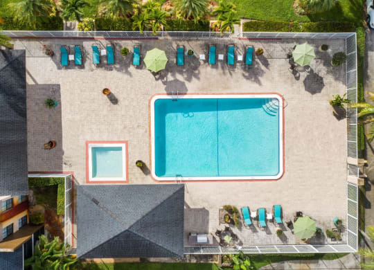 Drone Pool View at DEL ORO APARTMENT HOMES, Plantation, FL, 33313