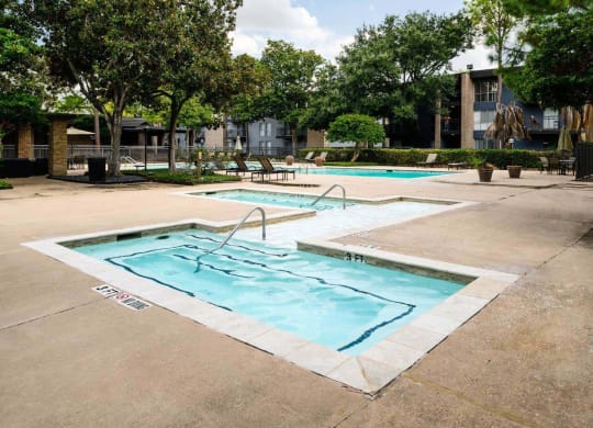 Hot Tub And Swimming Pool at Park at Voss Apartments, The Barvin Group, Texas