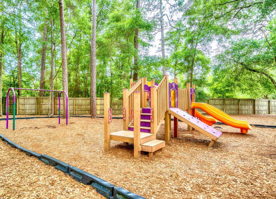 Outdoor park at Northlake Apartments, Jacksonville FL