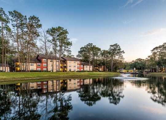 Scenic lake at Northlake Apartments, Jacksonville FL