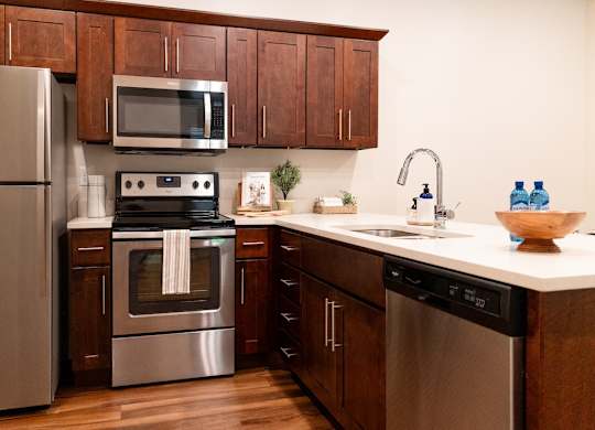 Four Seasons Logan Apartments and Townhomes Double Sink in Kitchen